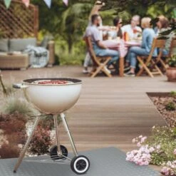 Relaxdays Tappeto Per Barbecue, Tappetino Ignifugo, Protezione Pavimento Sotto Grill BBQ, Esterno, 150x100 Cm, Argento -Barbecue Forniture Negozio 51983270 3